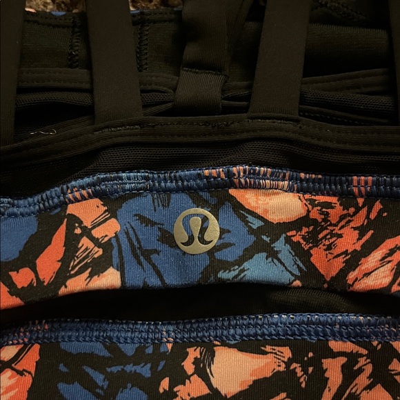 Lululemon Top - Picture 3 of 4